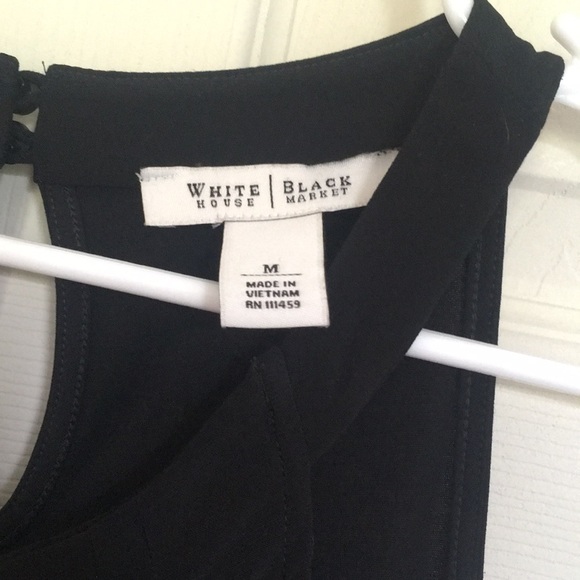 Black sleeveless top - Picture 2 of 3